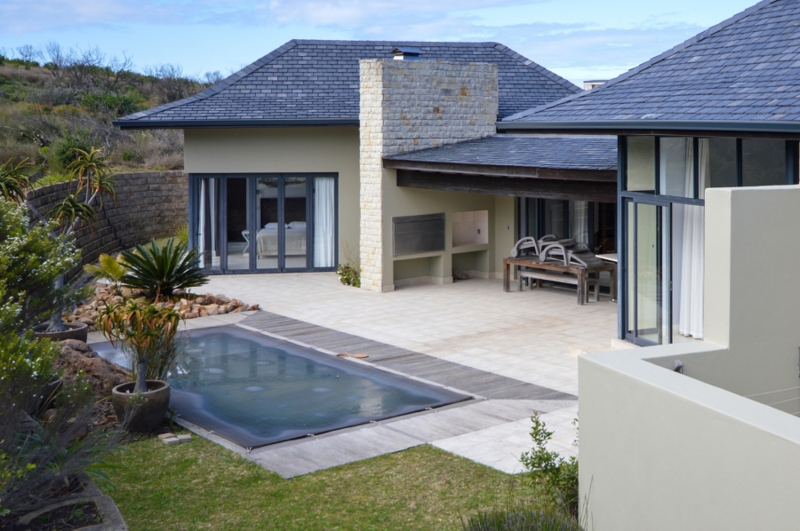 4 Bedroom Property for Sale in Pezula Private Estate Western Cape